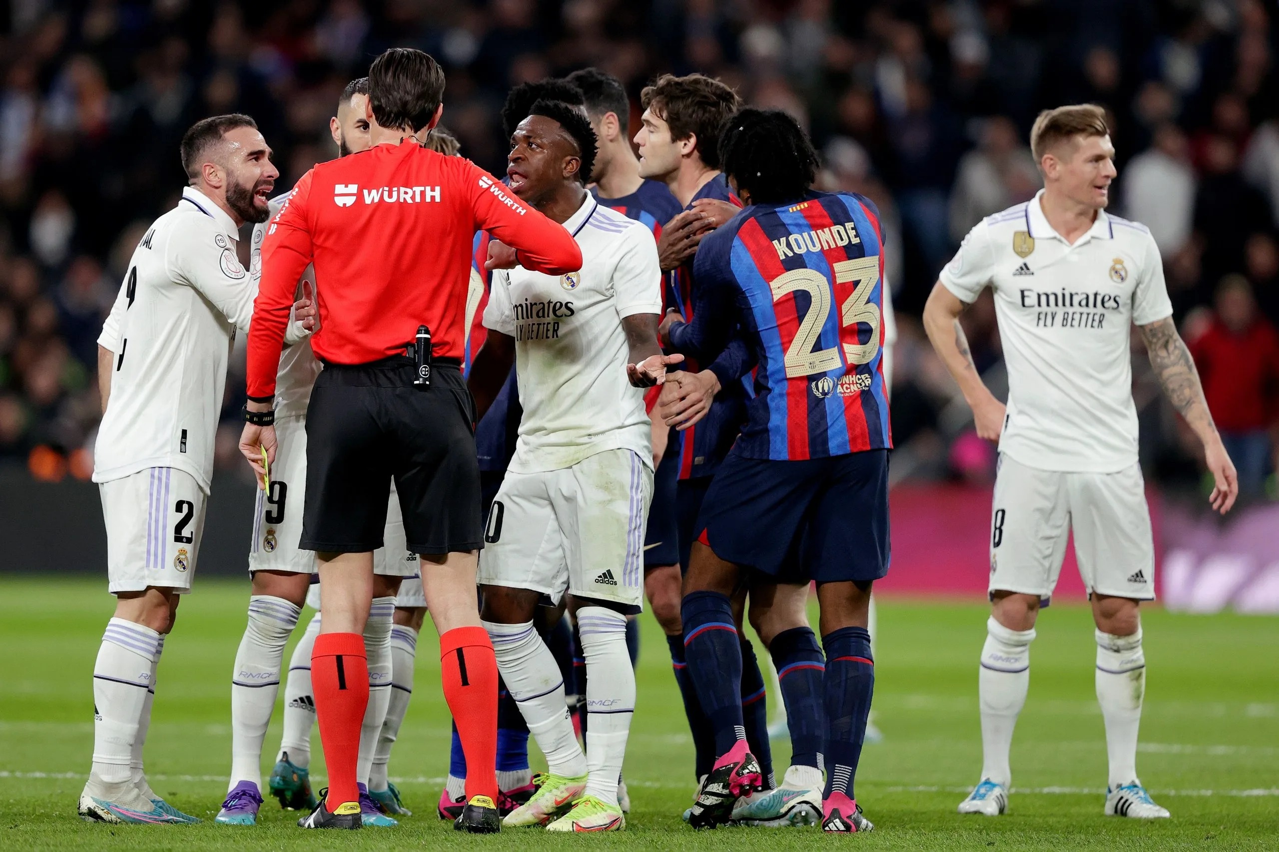 الكلاسيكو بين برشلونة ضد ريال مدريد (المصدر:Gettyimages)