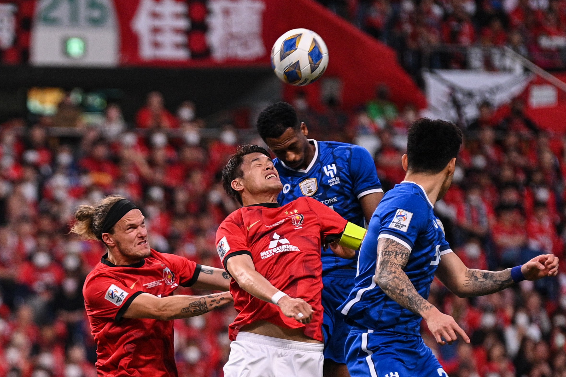 الهلال السعودي ضد أوراوا