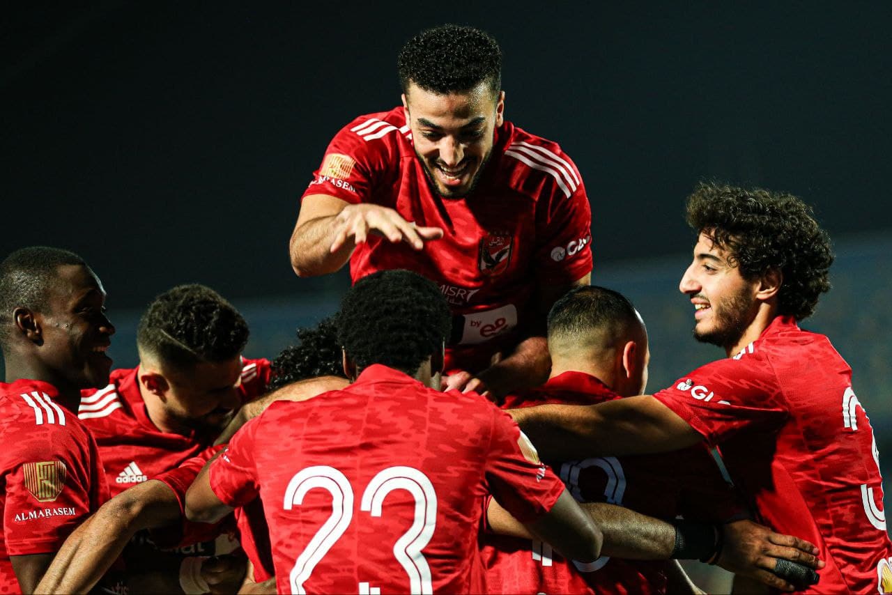 محمد عبد المنعم لاعب الأهلي