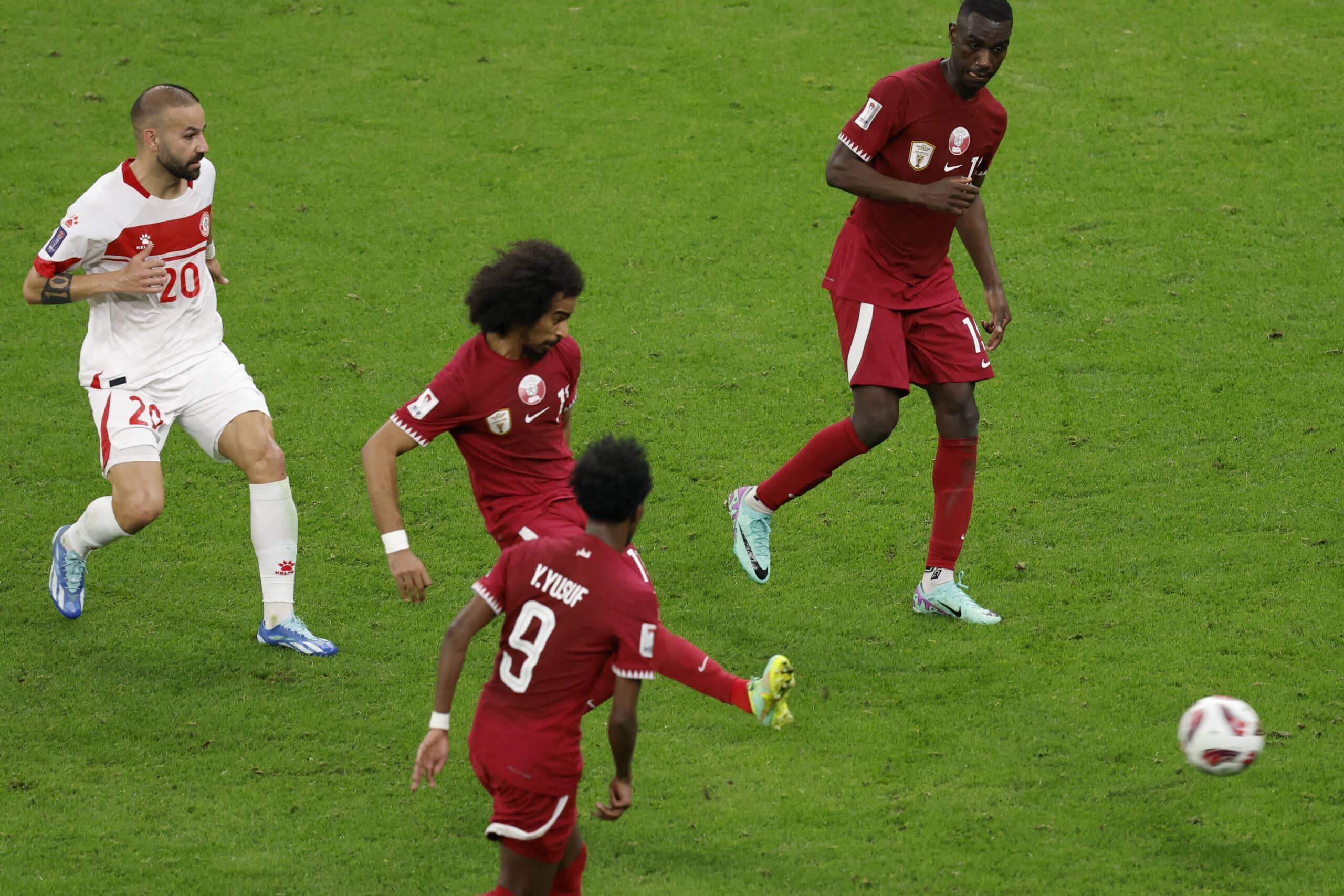 قطر ضد لبنان