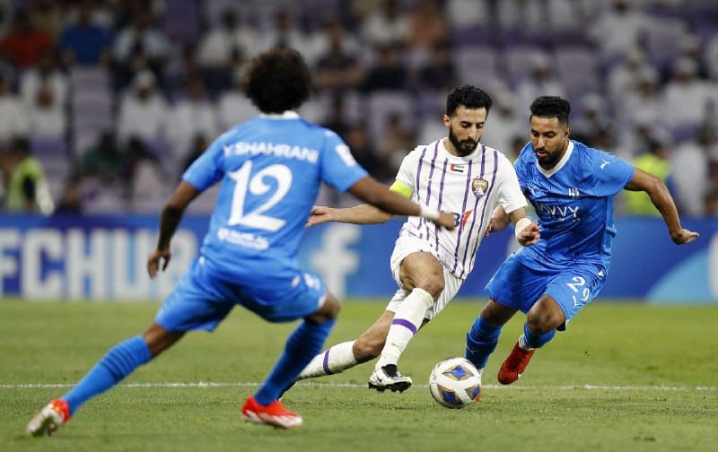 العين ضد الهلال