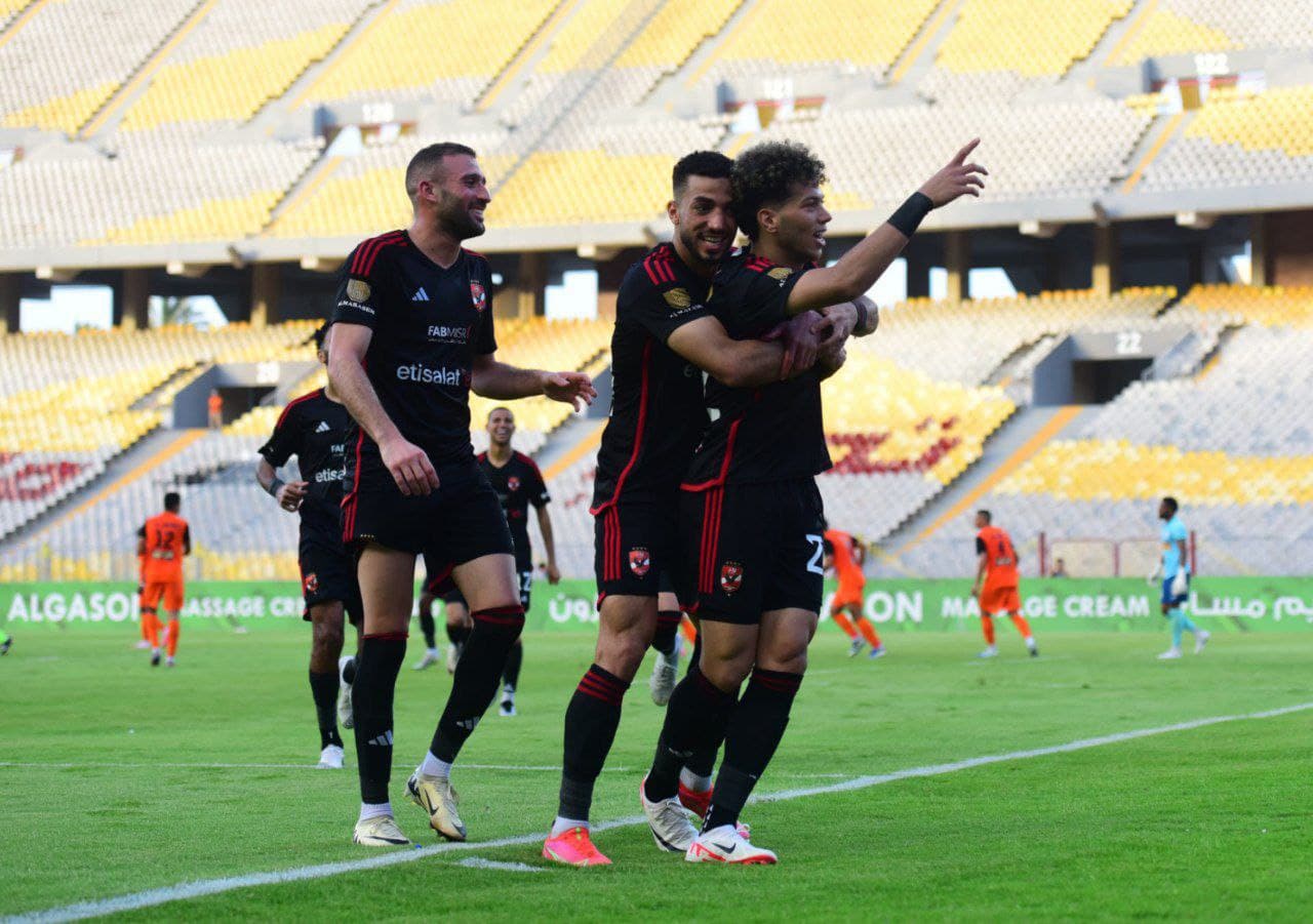 الأهلي ضد فاركو