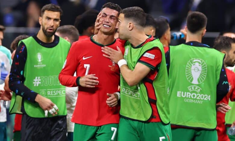 بكاء كريستيانو رونالدو - منتخب البرتغال