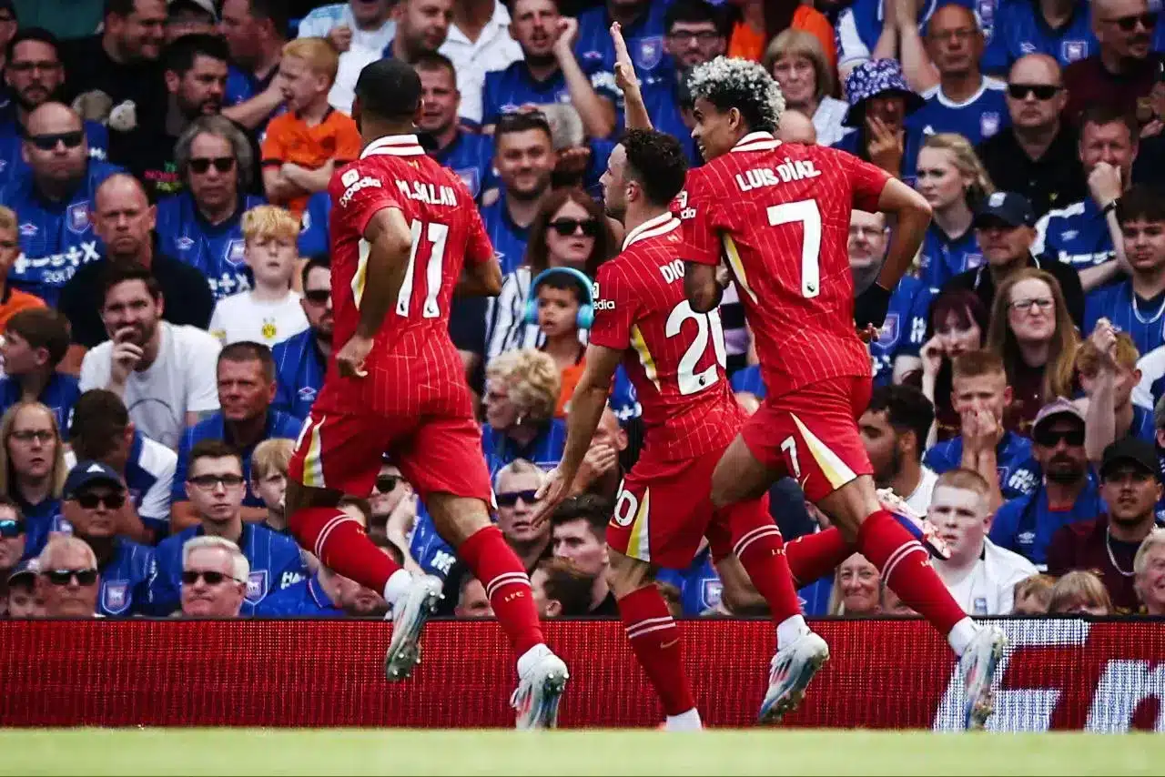 لويس دياز - محمد صلاح - ديوجو جوتا - ليفربول (المصدر:Gettyimages)