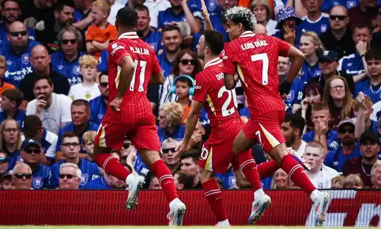 لويس دياز - محمد صلاح - ديوجو جوتا - ليفربول (المصدر:Gettyimages)