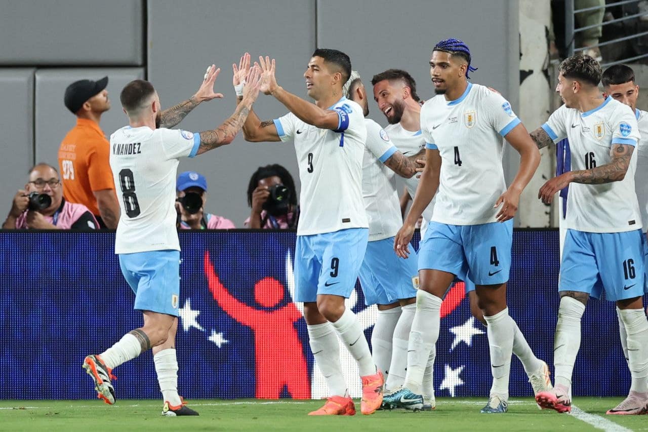 القنوات الناقلة لمباراة أوروجواي ضد باراجواي في تصفيات كأس العالم 2026