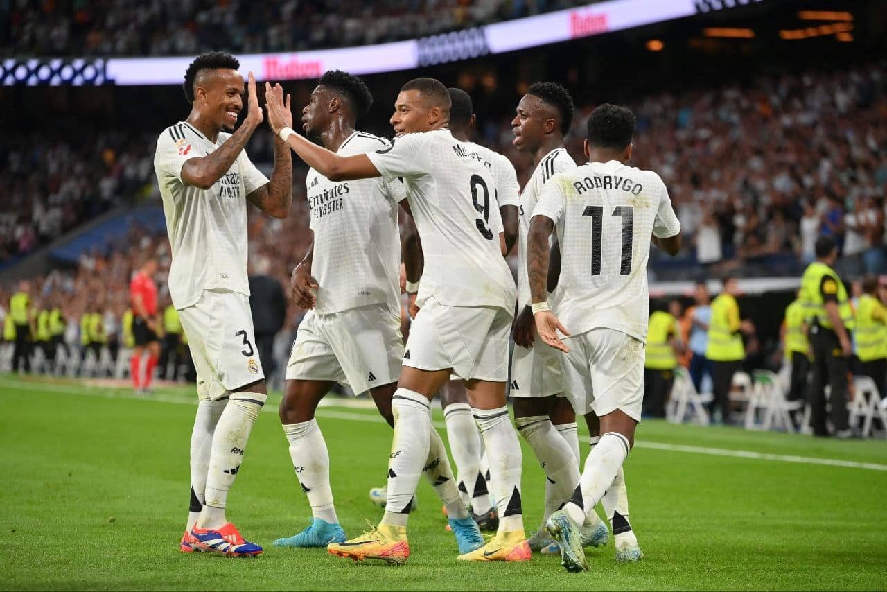 ريال مدريد ضد شتوتجارت