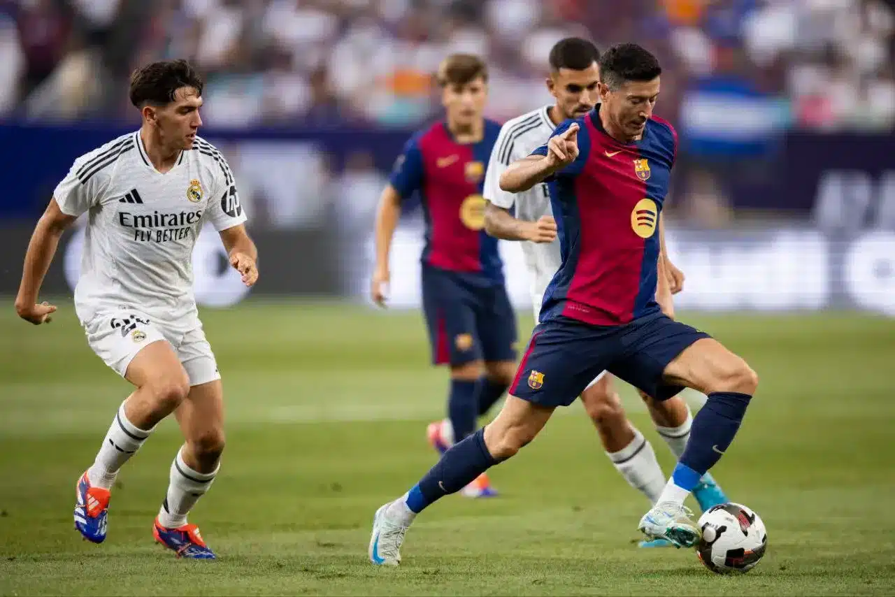 تشكيل برشلونة ضد ريال مدريد بالجولة 11 في الدوري الإسباني