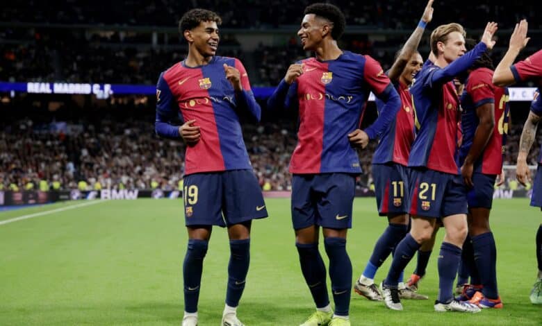 برشلونة - لامين يامال - أليخاندرو بالدي - (المصدر:Gettyimages)
