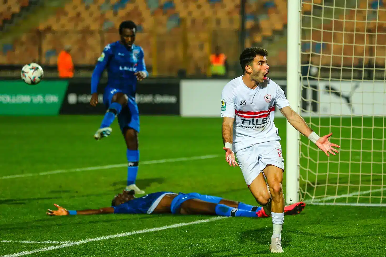 القنوات الناقلة لمباراة الزمالك ضد إنييمبا بإياب الكونفدرالية 2025