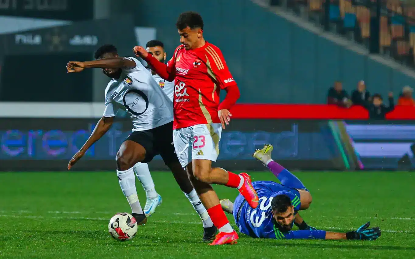 القنوات الناقلة لمباراة الأهلي ضد فاركو بالجولة 9 في الدوري المصري