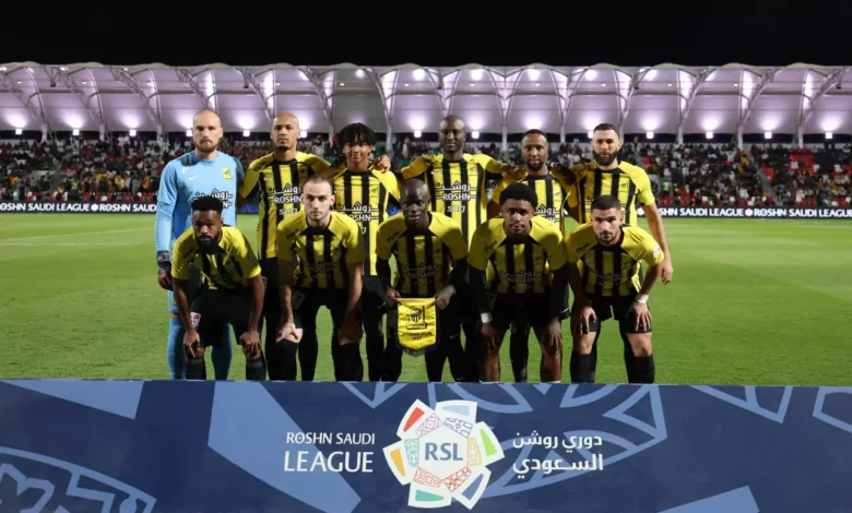 كم نقطة تفصل الاتحاد عن الاتحاد عن الفوز بالدوري السعودي؟