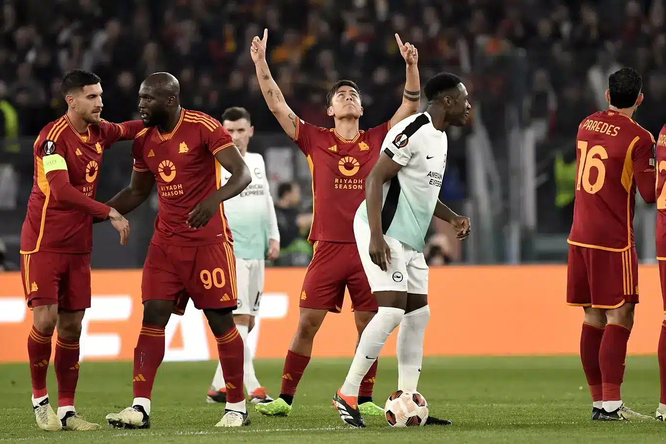 القنوات الناقلة لمباراة روما ضد نابولي بالجولة 23 في الدوري الإيطالي
