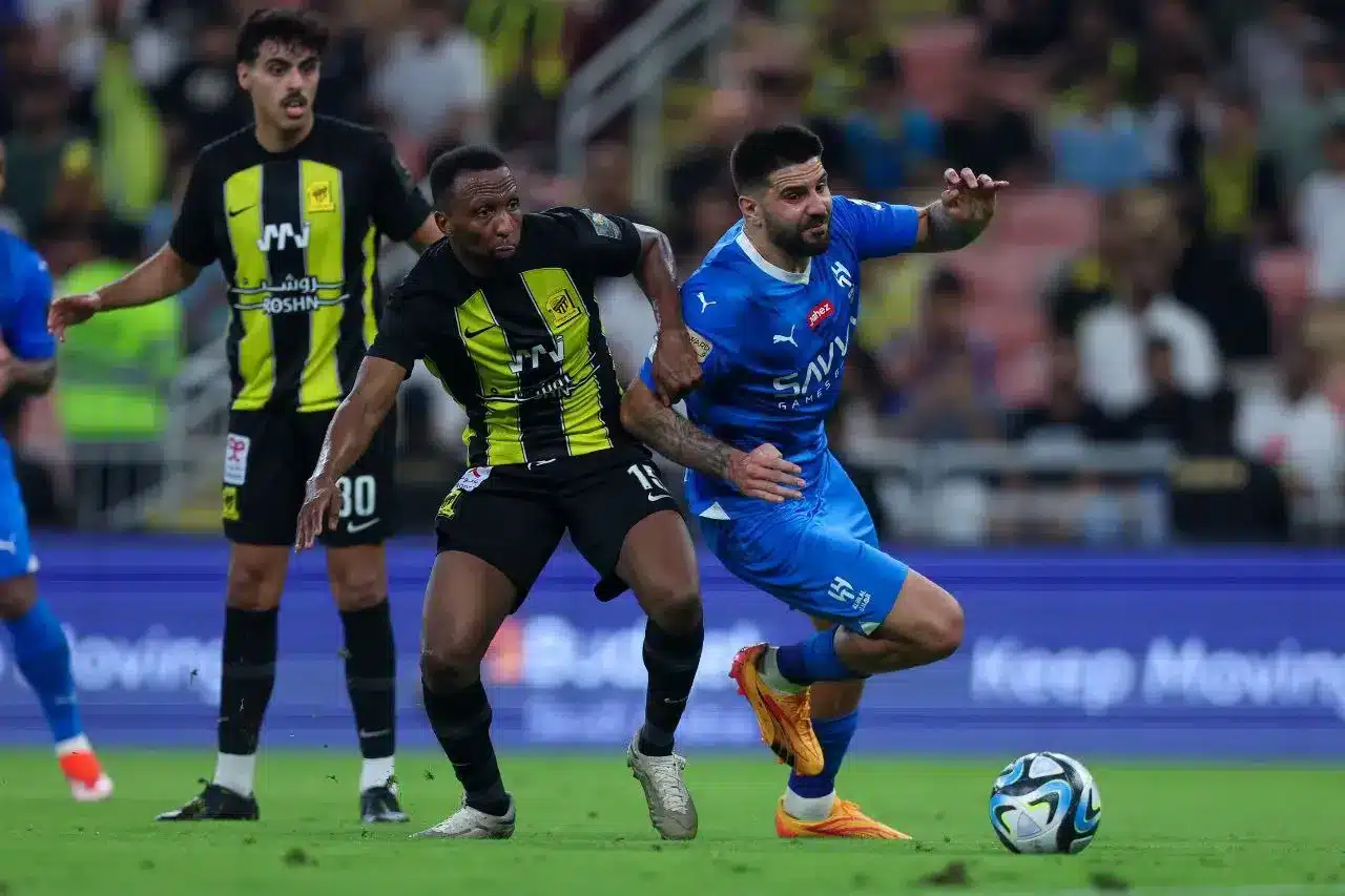 القنوات الناقلة لمباراة الاتحاد ضد القادسية بالجولة 24 في الدوري السعودي