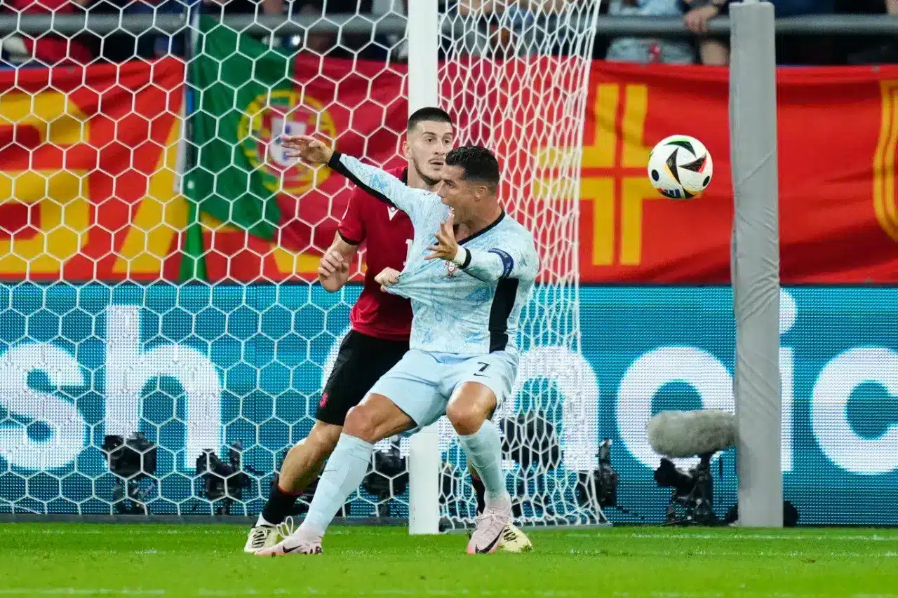 تشكيل البرتغال ضد الدنمارك بإياب دوري الأمم الأوروبية