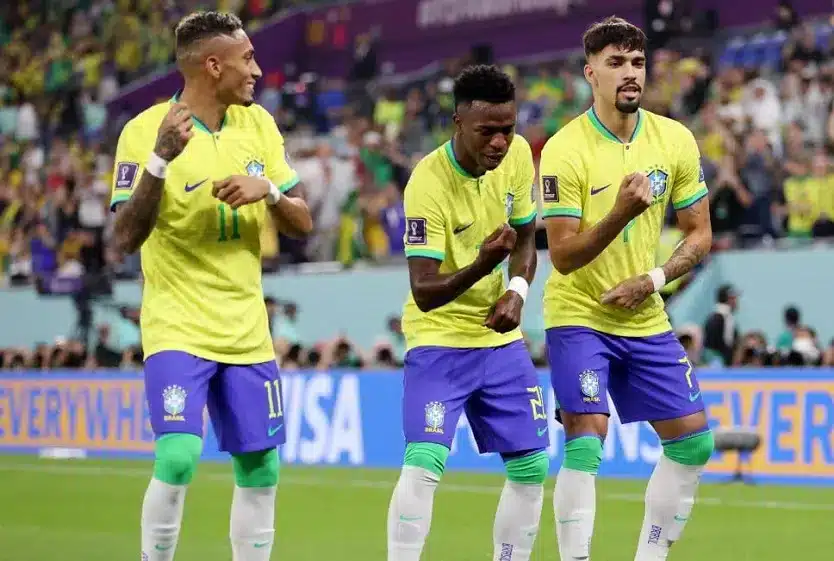رافينيا - فينيسيوس جونيور - منتخب البرازيل