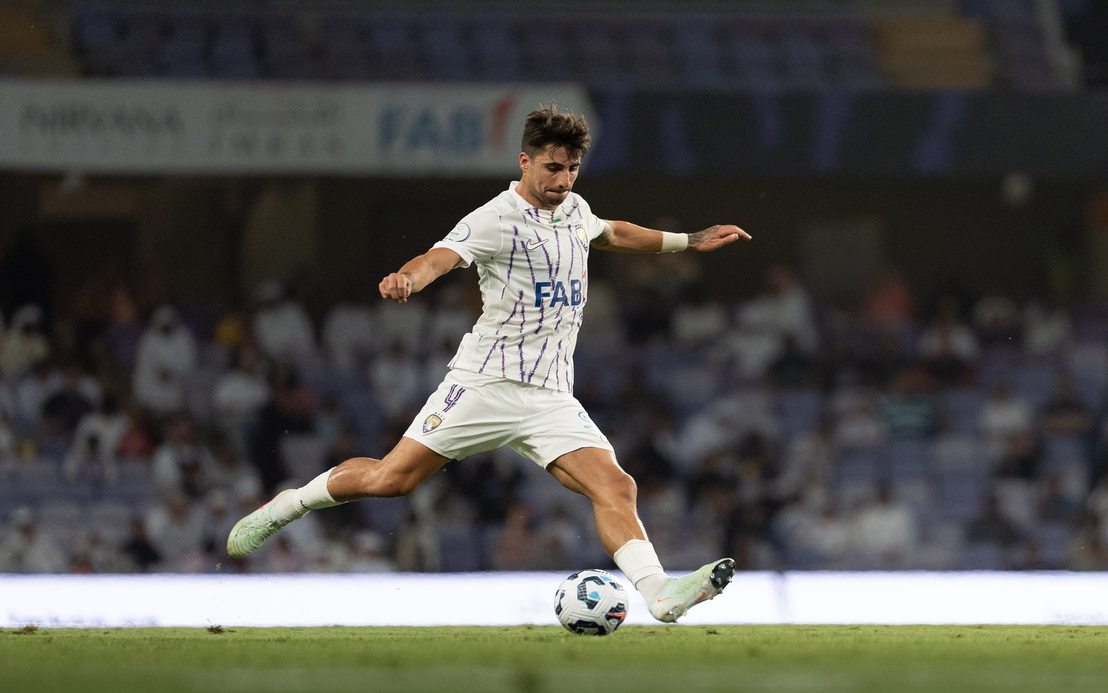 العين الإماراتي