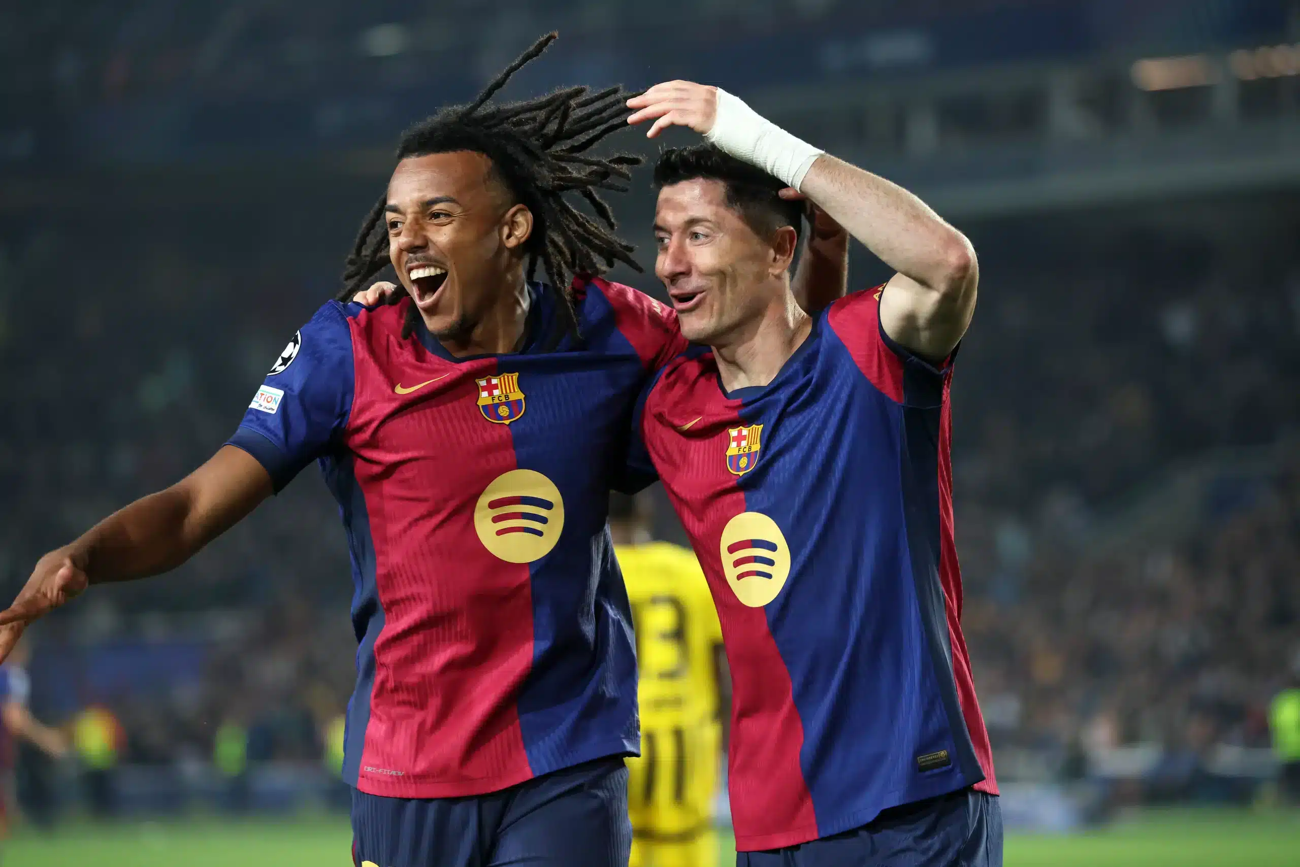 روبرت ليفاندوفسكي - جول كوندي - برشلونة (المصدر:Gettyimages)