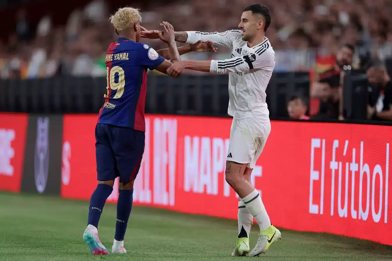 القنوات الناقلة لمباراة برشلونة ضد ريال مدريد بالجولة 35 في الدوري الإسباني