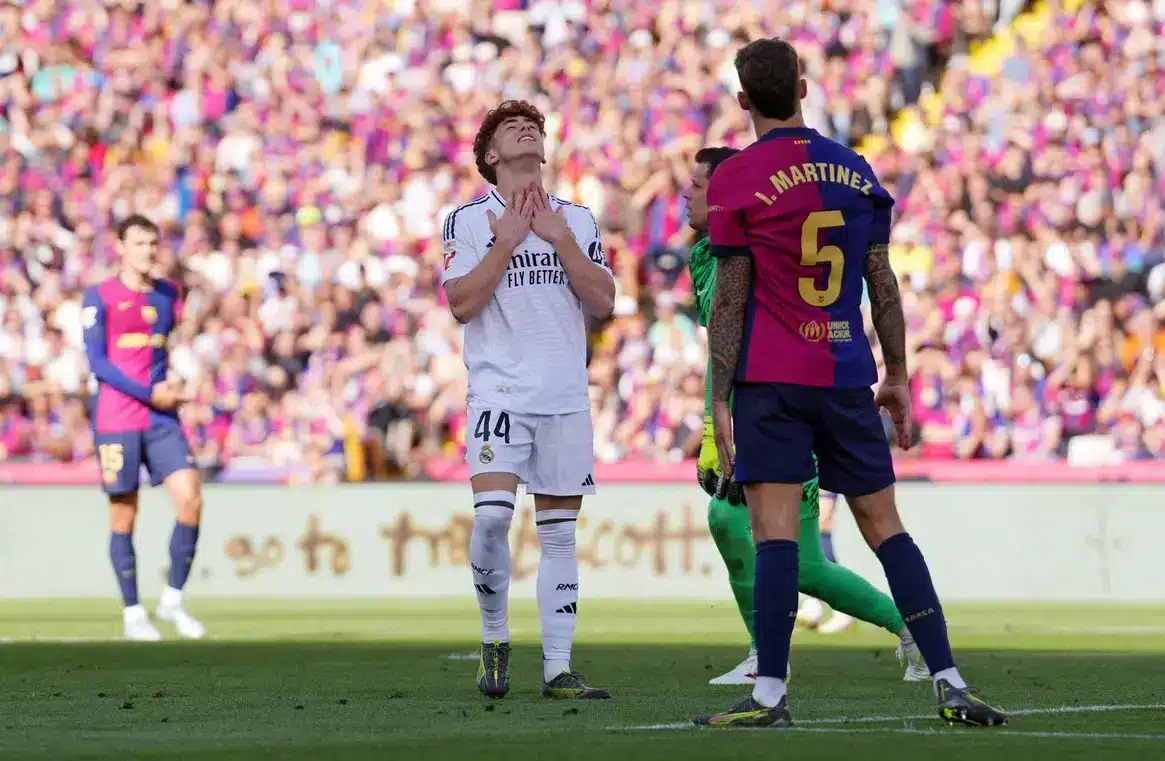 من هو فيكتور مونيوث لاعب ريال مدريد؟