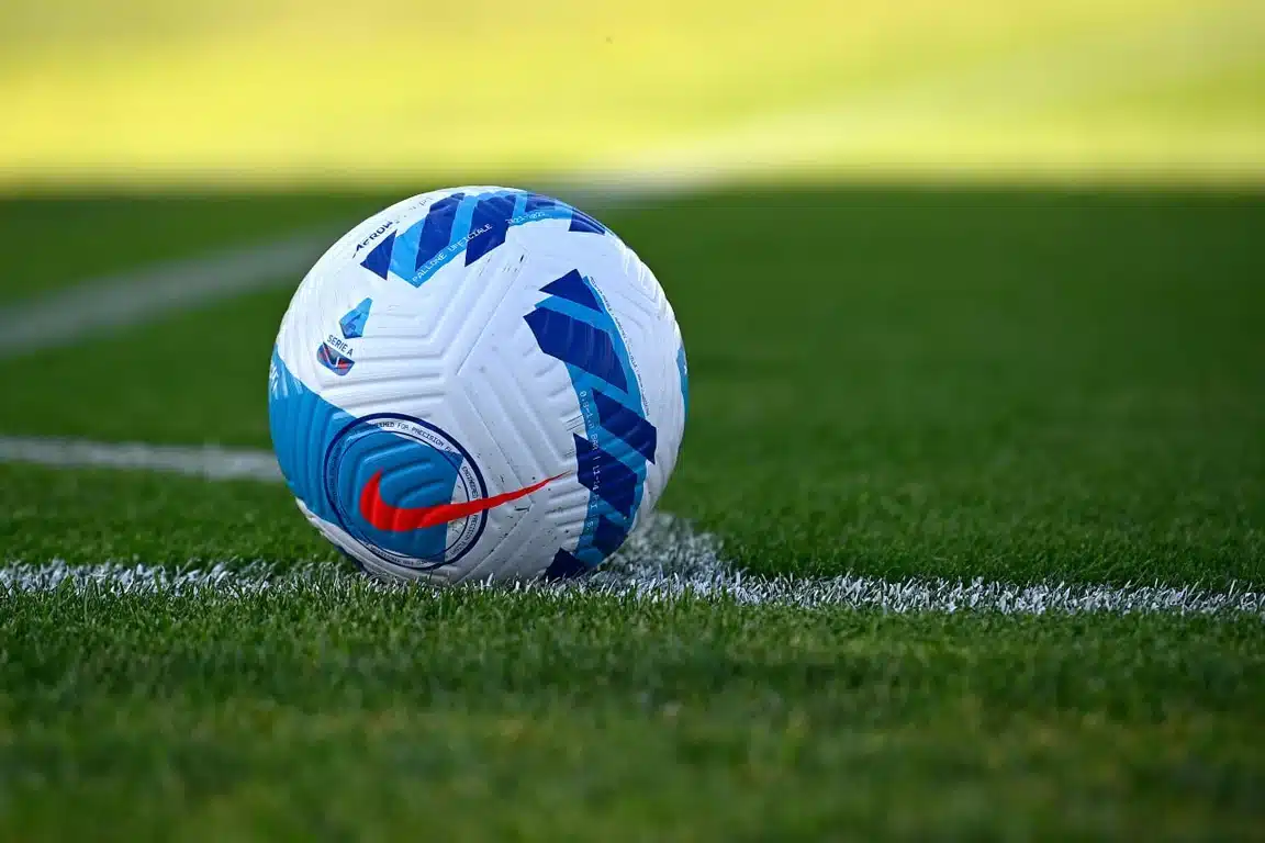مشاهدة مباريات الدوري الإيطالي 2026.. كيفية وأسعار الاشتراك والبث المباشر