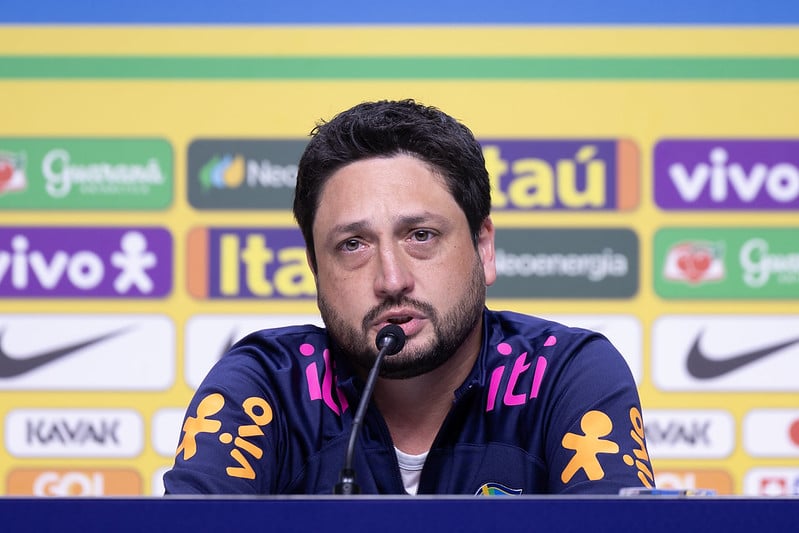 Arthur Elias, técnico da Seleção Feminina