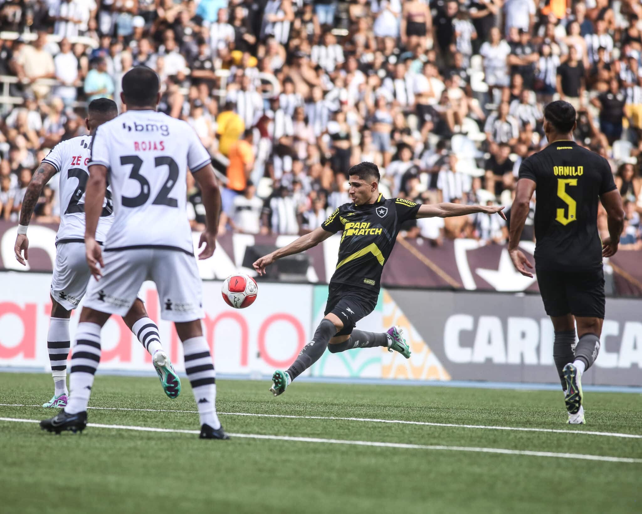Vasco 4 x 2 Botafogo, último clássico