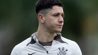Garro em treino do Corinthians