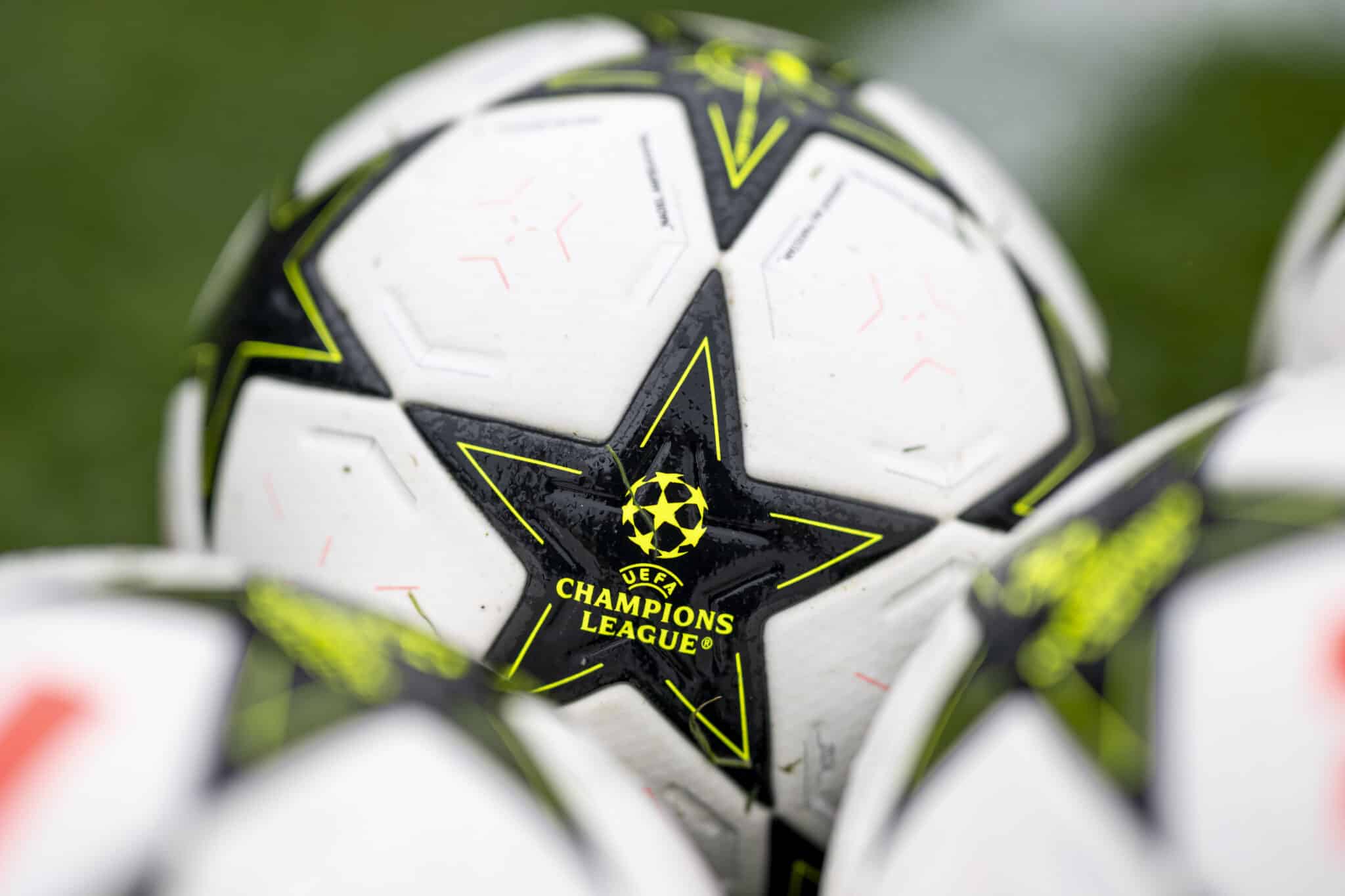 Bola Champions League