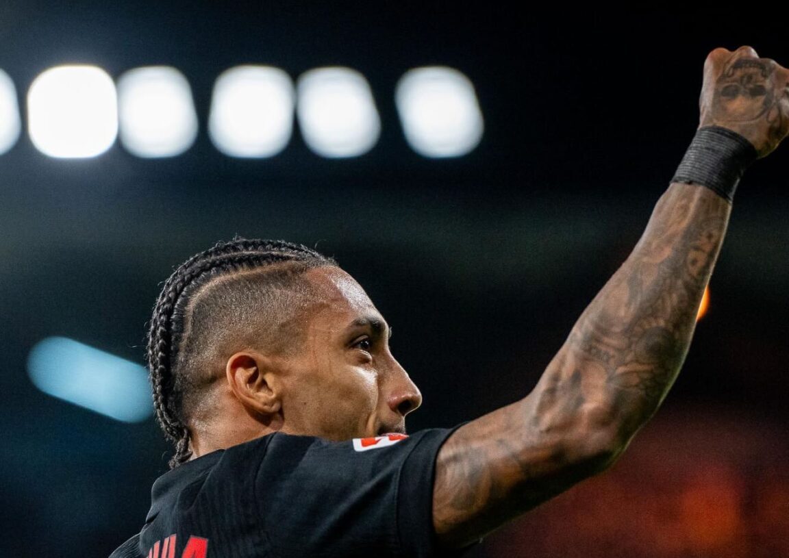 Raphinha em ação pelo Barcelona