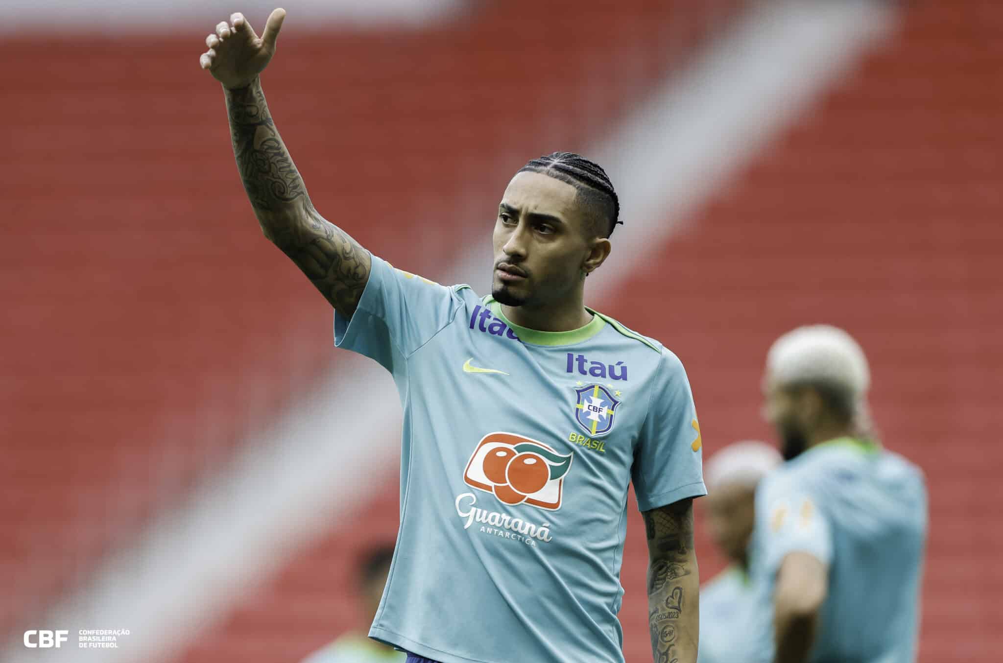 Raphinha pela seleção brasileira